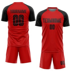 Maillot de football noir et rouge personnalisé par sublimation